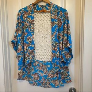 Voom USA floral boho crochet Kimono coverup Top by Joy Han, size small